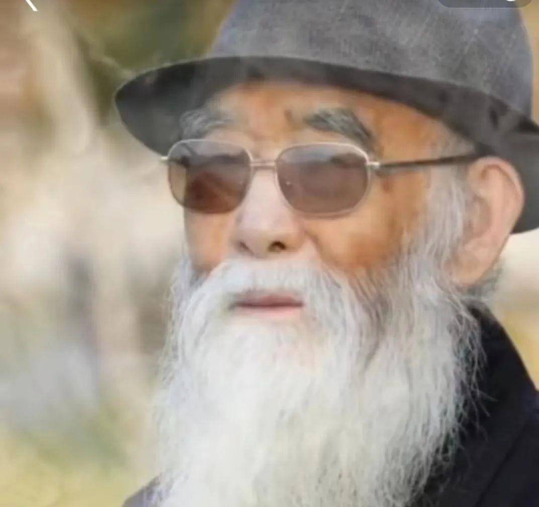 原创四川活了200多岁经历过10个朝代的药师李庆远长寿秘诀如此简单