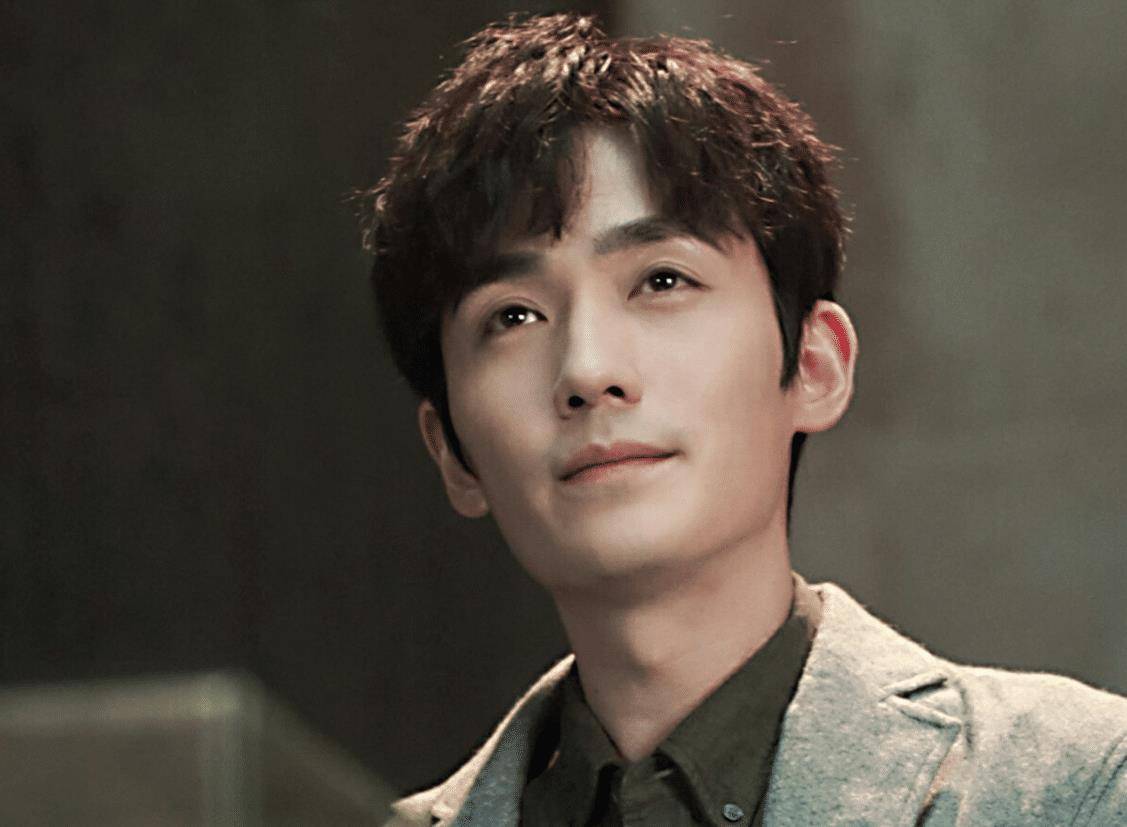 《叛逆者》应该大家也都听说过了,是朱一龙和童瑶还有其他的几位配角