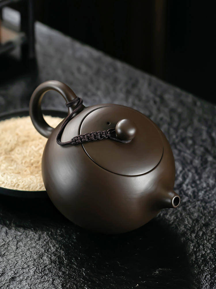 紫砂壶球形出水好吗