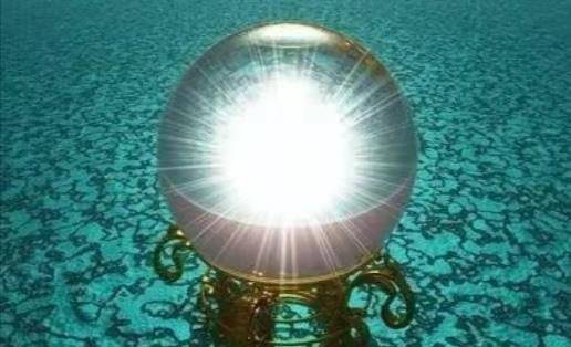 原创陕西男子在新疆废矿中挖出6吨重夜明珠估值26亿人民币