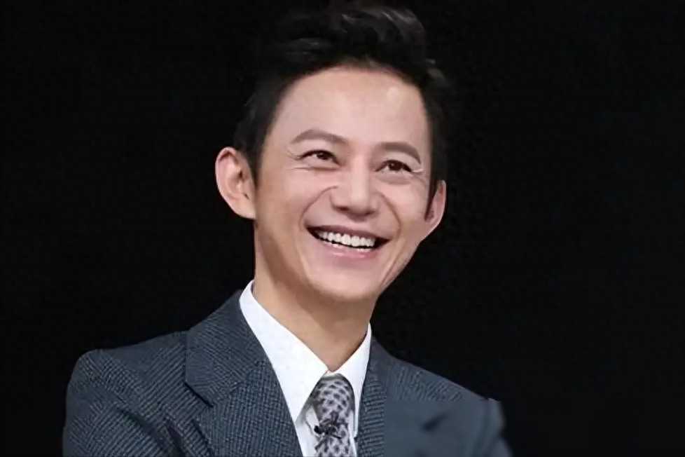 湖南卫视主持人在美生活保时捷代步成二胎辣妈