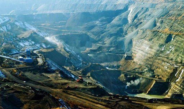 我国第一露天煤矿开采了118年煤层厚达55米如今如何了