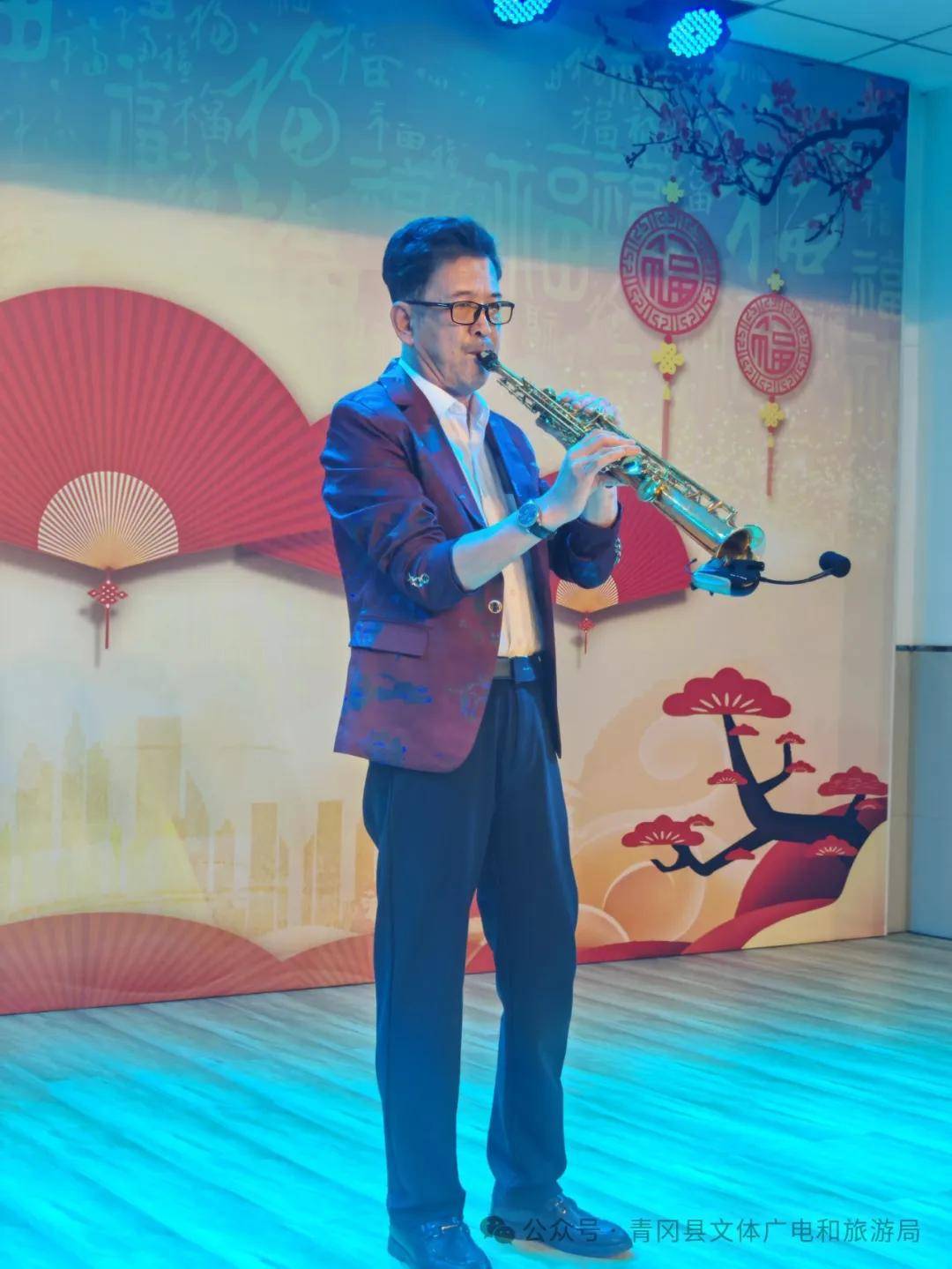冰雪同梦亚洲同心亚冬会倒计时300天青冈专场演出