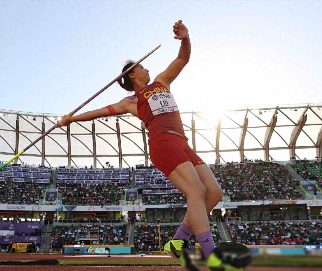 严子怡_标枪_女子