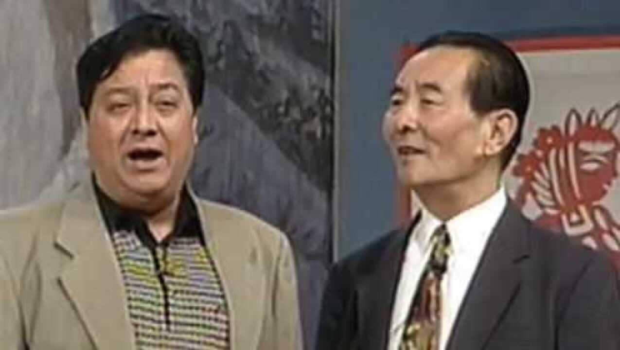 冯巩姜昆送花圈,事后大杯喝白酒惹称赞_搭档_相声_于谦