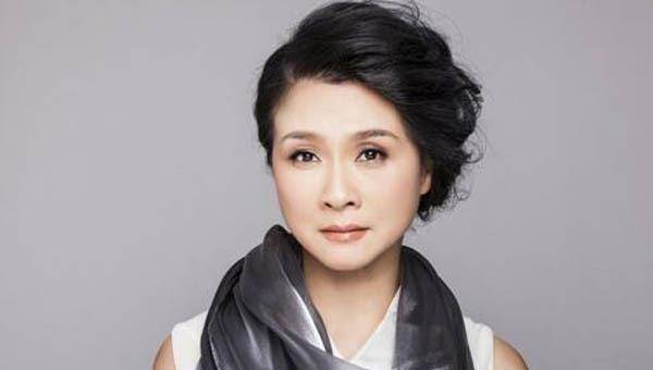 值得一提的是穆丽燕在《战长沙》和杨紫饰演的是母女.