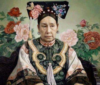 咸丰二年二月,广西右江道穆扬阿之女,钮钴禄氏被选秀入宫,四月二十七