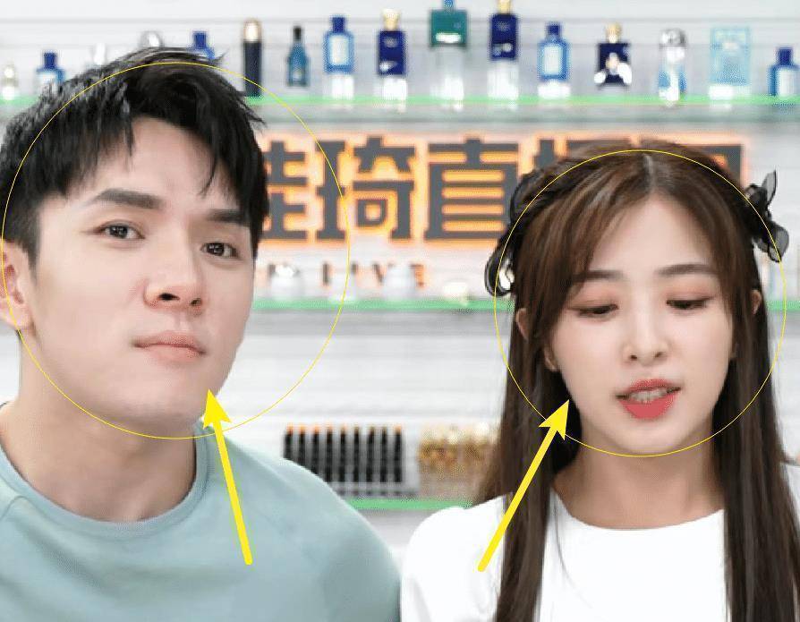 张含韵亮相李佳琦直播间,看清两人面部状态后,减肥忽然不香了