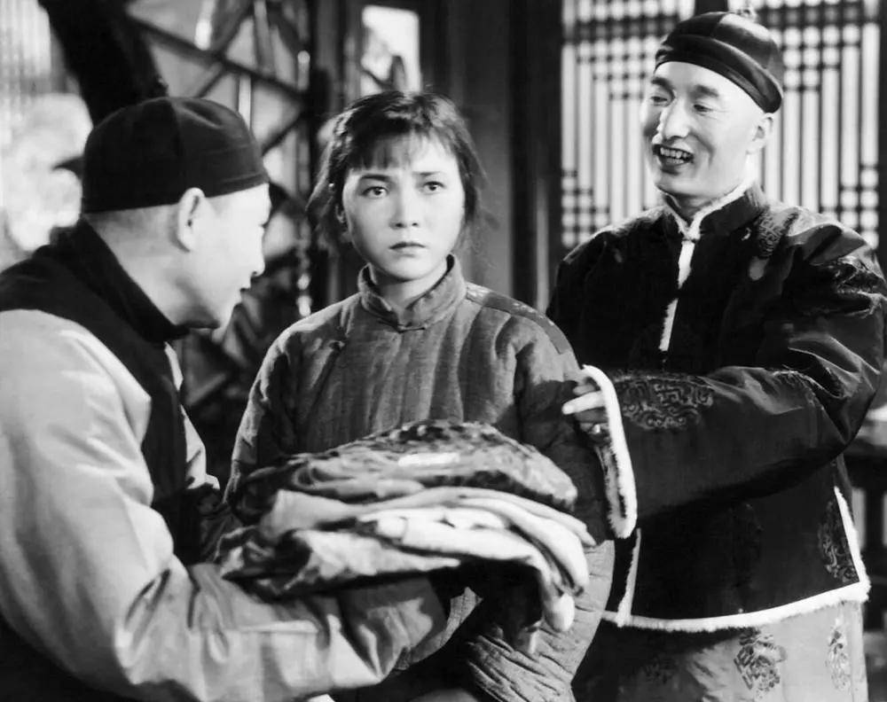 《孔雀公主》,李秀明唐国强主演,靓女帅哥,景美歌美,让人难忘