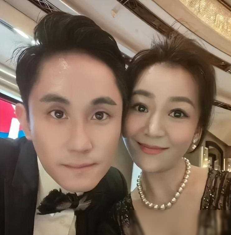 郭芙旧爱罕见秀恩爱,新欢否认小三传闻_程新惠_庄家_傅明宪