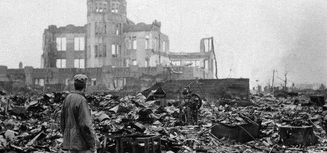 人被核弹击中后不会灰飞烟灭吗为何广岛死者人影至今未消失