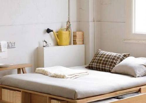 卧室收纳床有的朋友担心气压杆床会坏,那么拿取东西就不方便,如果你有