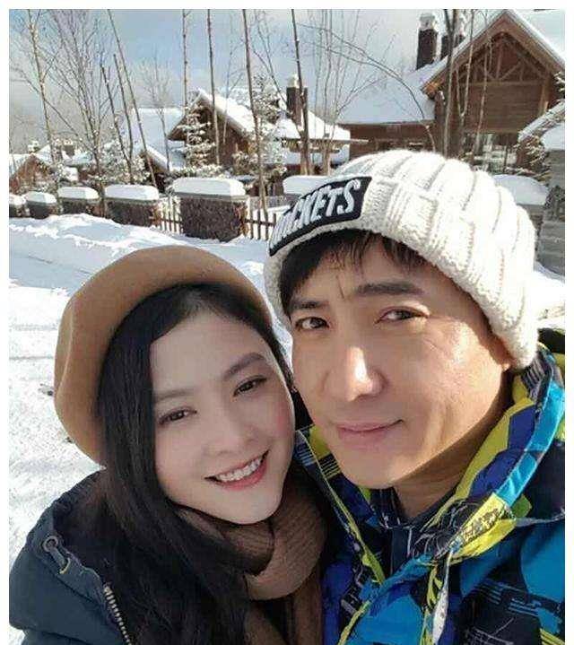 沈腾调侃学妹:那个你演戏就演戏,屁股怎么老是撅着,快收回去_王琦