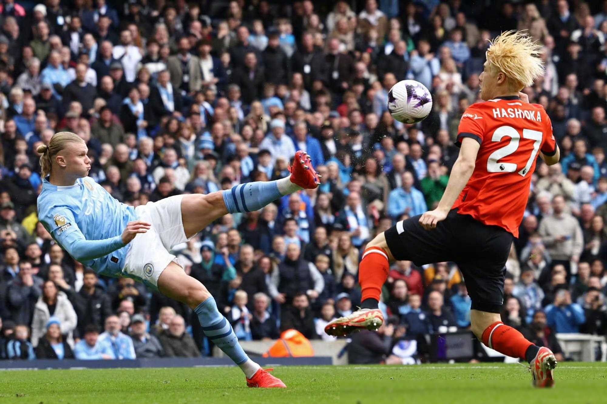 战罢:英超榜首变天!曼城大胜升班马,哈兰德再建功_比赛_高洪波_的足球