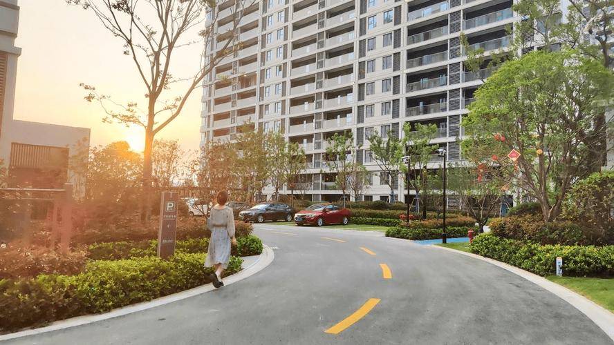 苏州相城黄埭镇越秀相悦四季雅苑售楼处电话越秀相悦四季雅苑/24小时