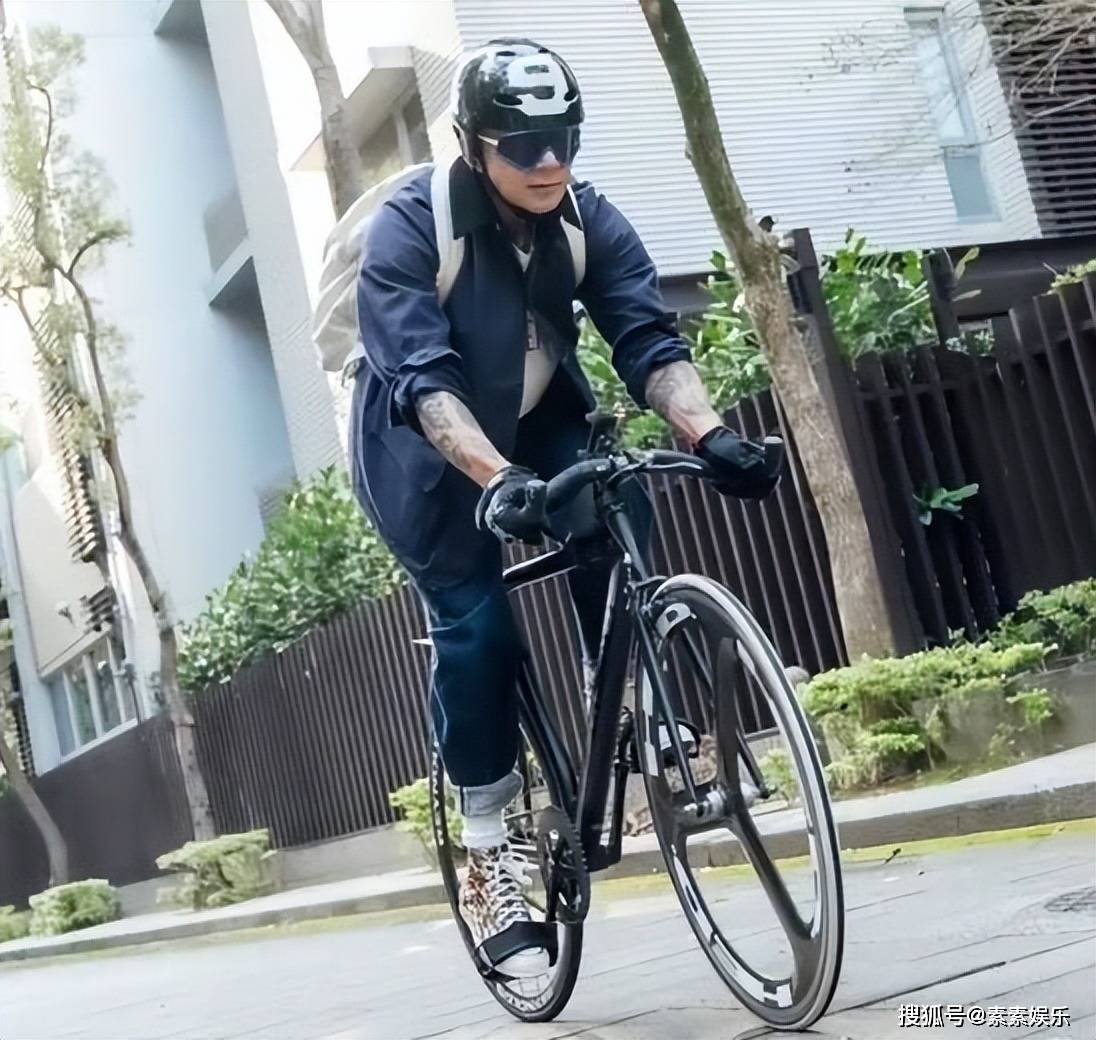 大S经纪人放过葛斯齐，葛斯齐发长文反问大S，重提黄子佼事件