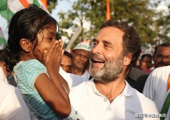 大概率还会继续推举"甘地家族"的第六代"少主"——拉胡尔·甘地角逐