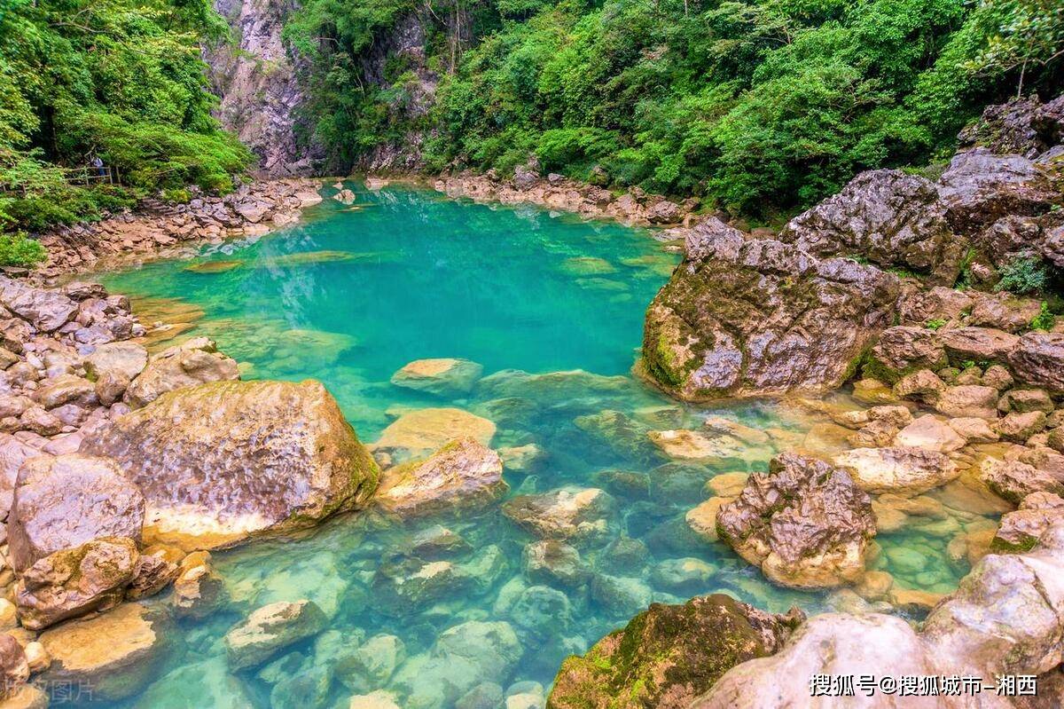 探秘贵州黔南：自然画卷中的旅游明珠