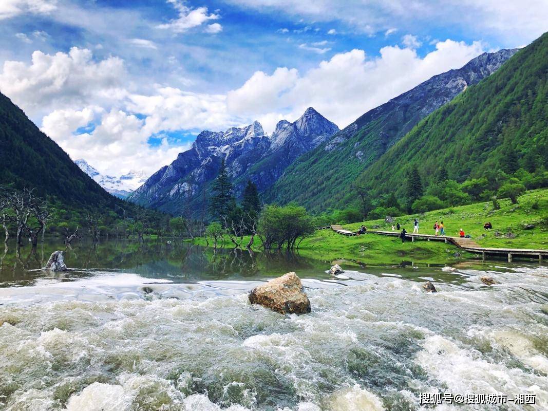 去四姑娘山六天费用明细表,四姑娘山自助游6日花费多少?1550元