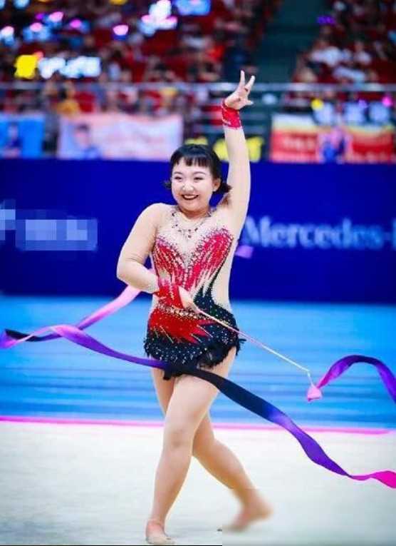 辣目洋子丑事引热议,是自欺欺人还是网友玩笑过度?