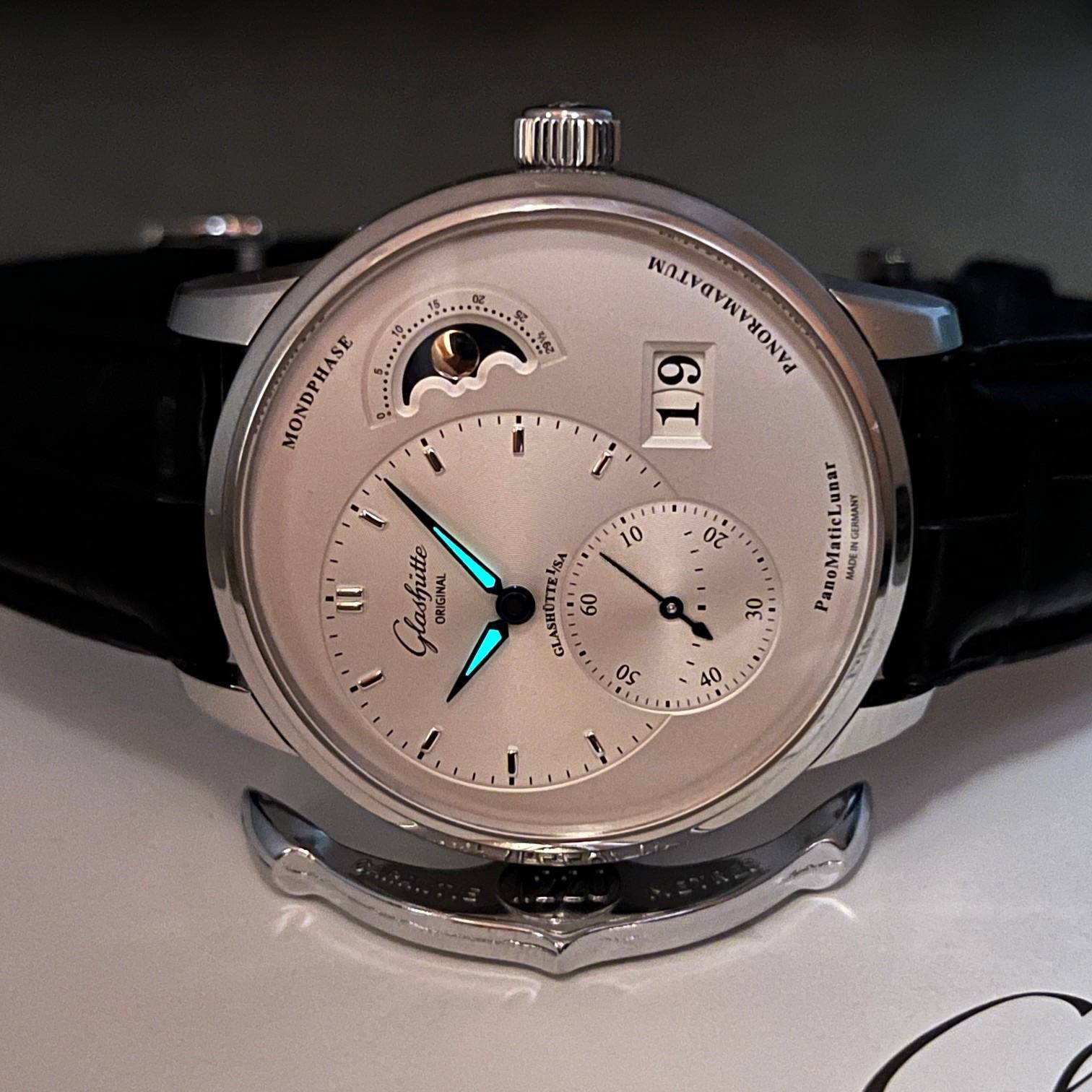 21年格拉苏蒂白盘偏心月相