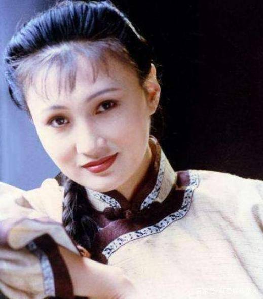 林芳兵,因长得太美被人算计,如今55岁仍令人惊艳_杨贵妃_李凌_减肥