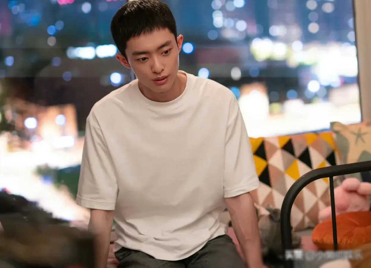 城中之城:陶无忌审计揭秘,赵辉黑化之谜