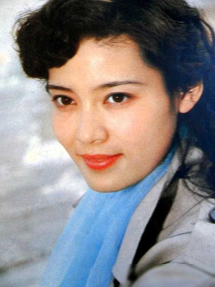 位妈妈专业户:天生养尊处优脸,自带贵气,演绎富足生活