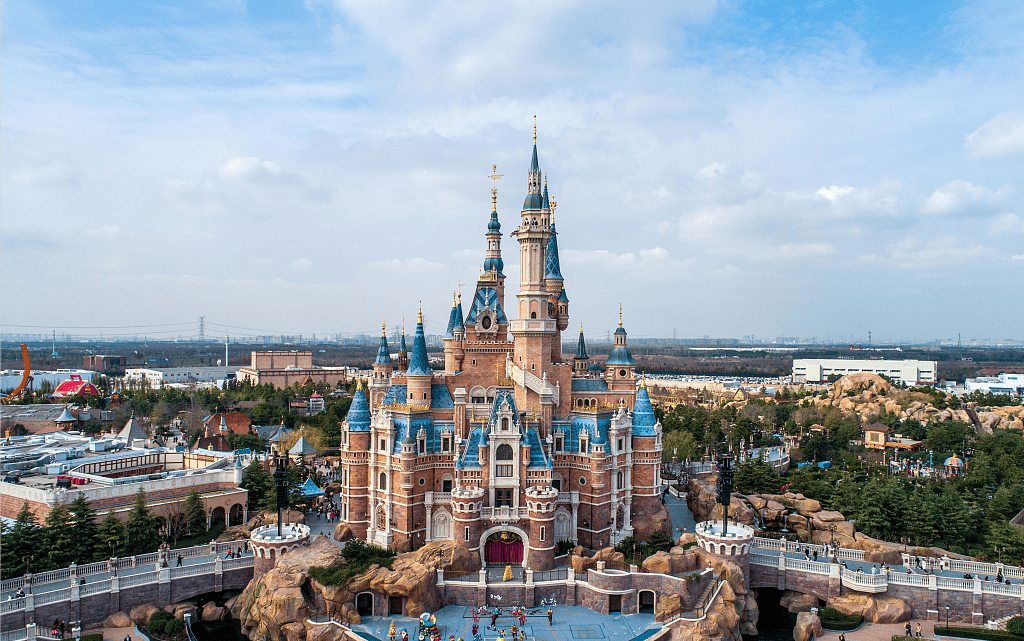 上海迪士尼浦东美术馆陆家嘴中心临港冰雪世界在上海新房市场交房问题