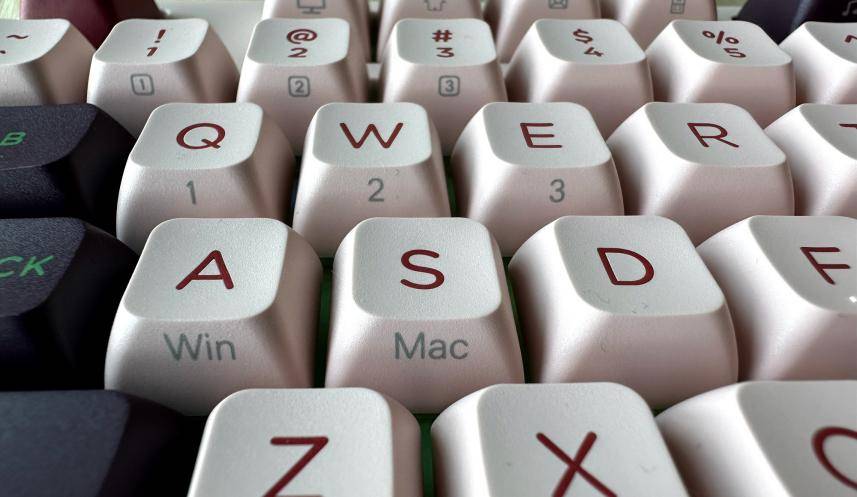 让你工作如虎添翼，游刃有余的好帮手，珂芝Z98AI键盘使用体验