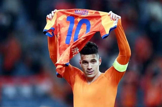 重返泰山?老莫或租借青岛海牛,华丽转身