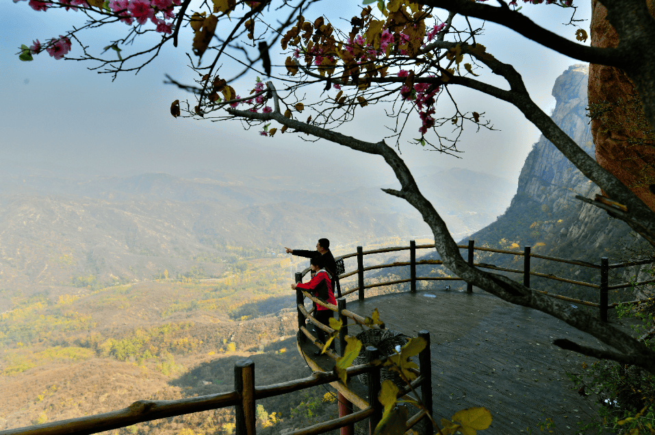 平山黄金寨景区电话图片