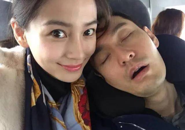 有一种"整容"叫离婚,仅仅三年,黄晓明baby彻底改头换面.