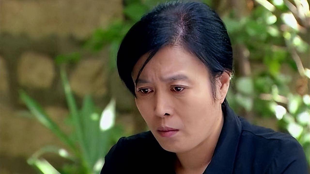 丁嘉丽:为孙红雷向导演下跪,两段婚姻伤人伤己,如今信佛养老