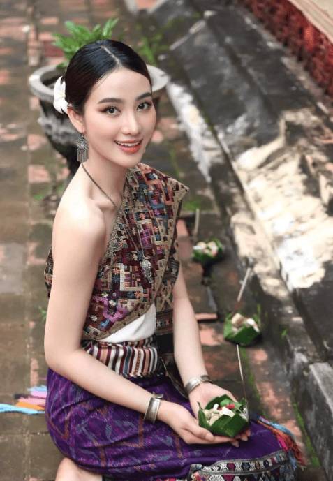 在老挝怎么给国内打电话