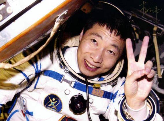 厉害了我的国!中国航天事业喜迎大单,为南美国家发射90颗卫星