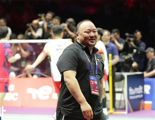 张军事业运爆棚!时隔11年重现李永波时代高光时刻,林丹现场见证