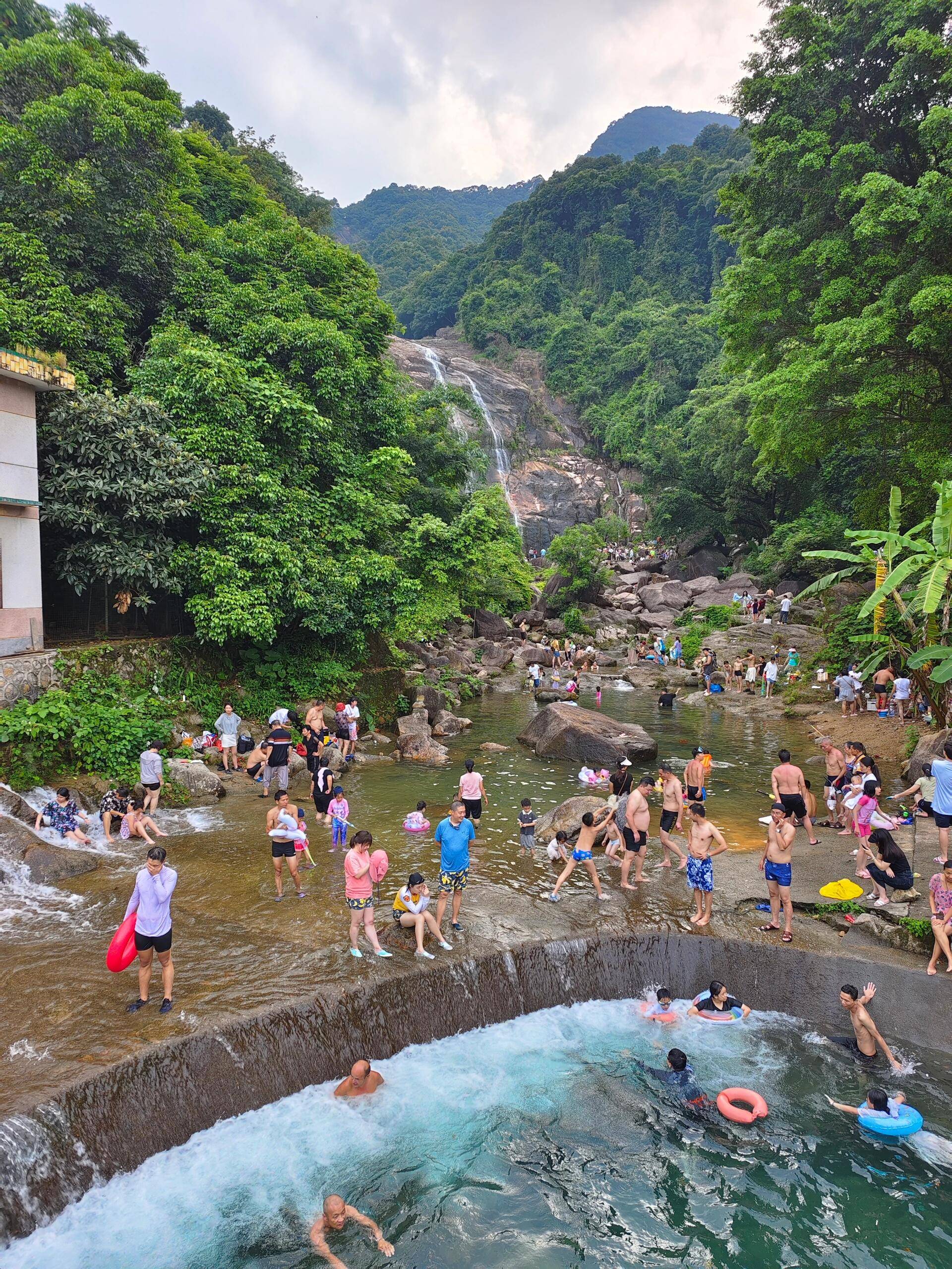 不是广州长隆玩不起,而是它们更有性价比,分享玩水的几个地方