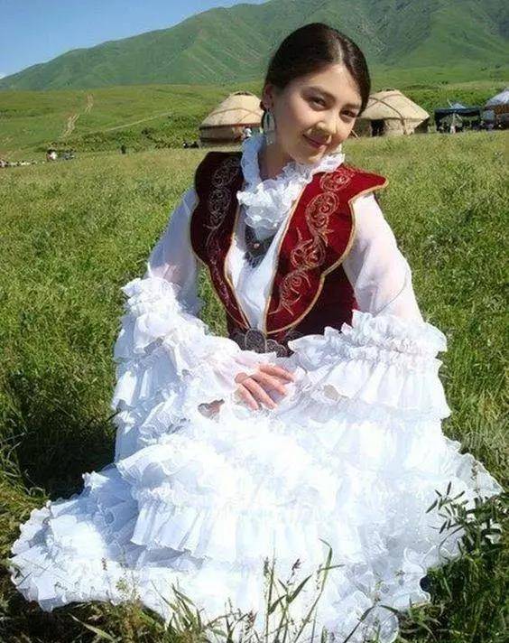 外蒙古美女在中国图片
