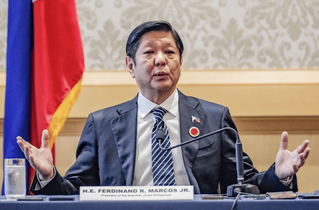 菲律宾态度突变,马科斯向军方下令,绝不能在南海对中国开第一枪