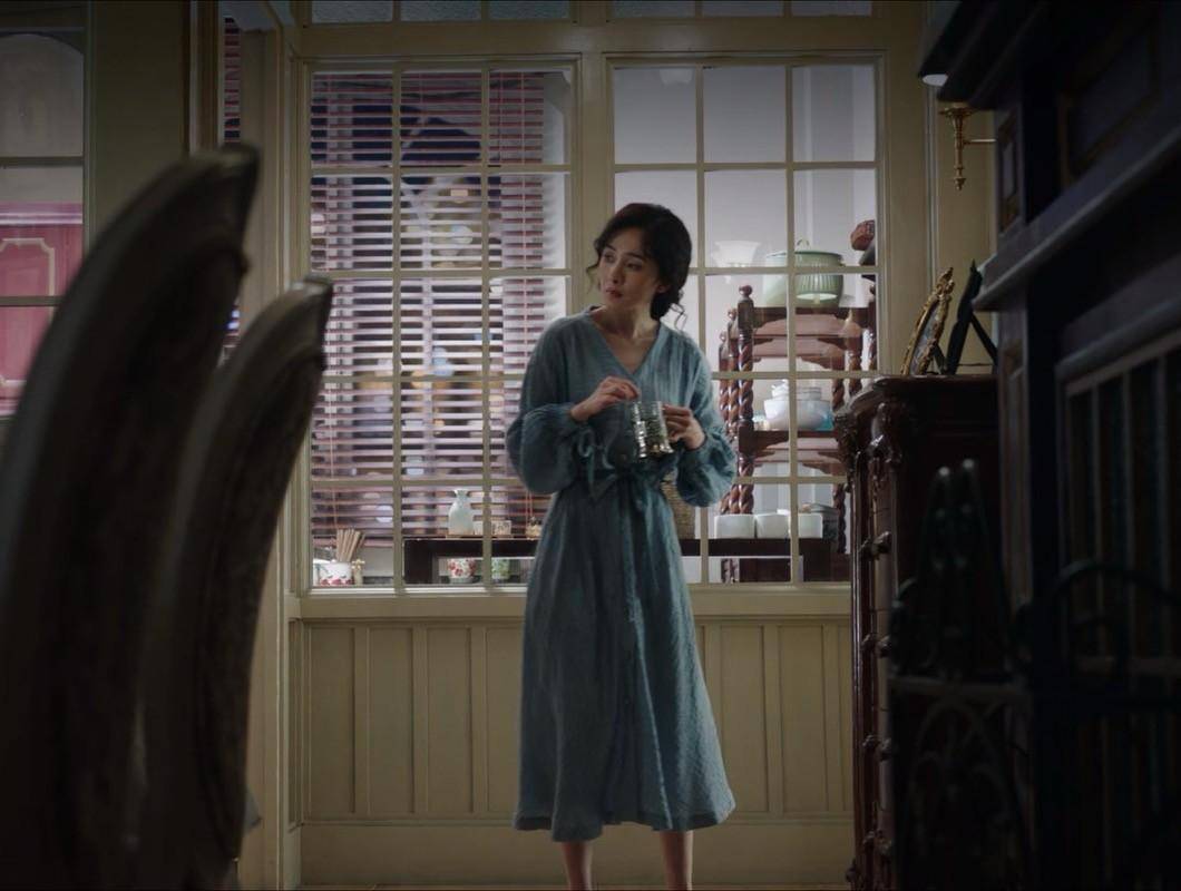 收手吧杨幂,没完没了的"秀身材",再性感观众也会腻