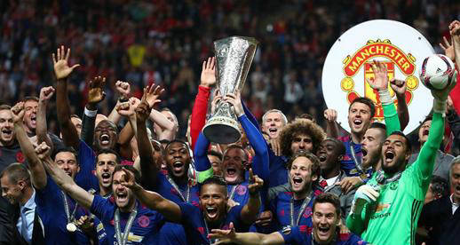 挑战新三大杯大满贯:欧洲足坛的机会与挑战