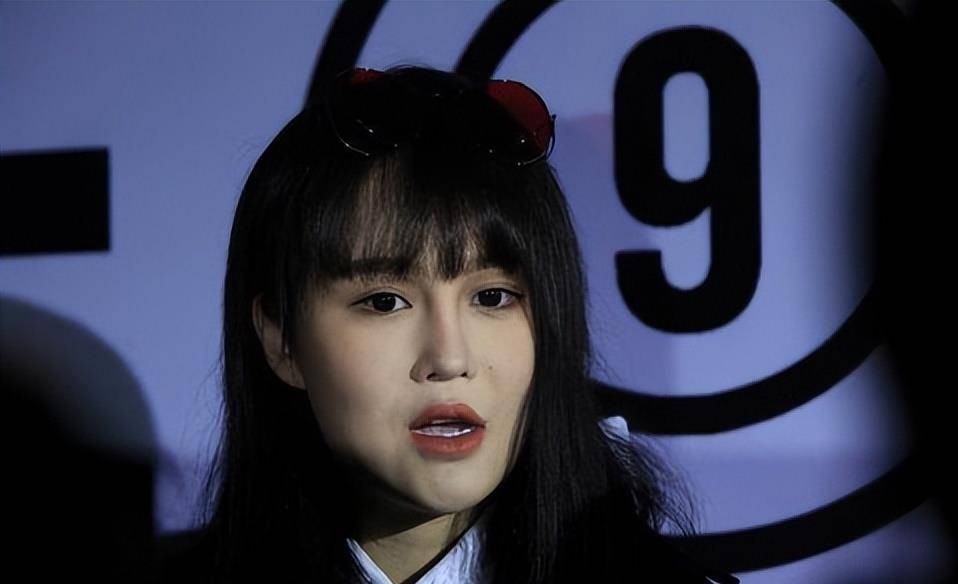 的基因,把前妻和现任的女儿一对比,差距就出来了_妻子_马丽娟_孩子