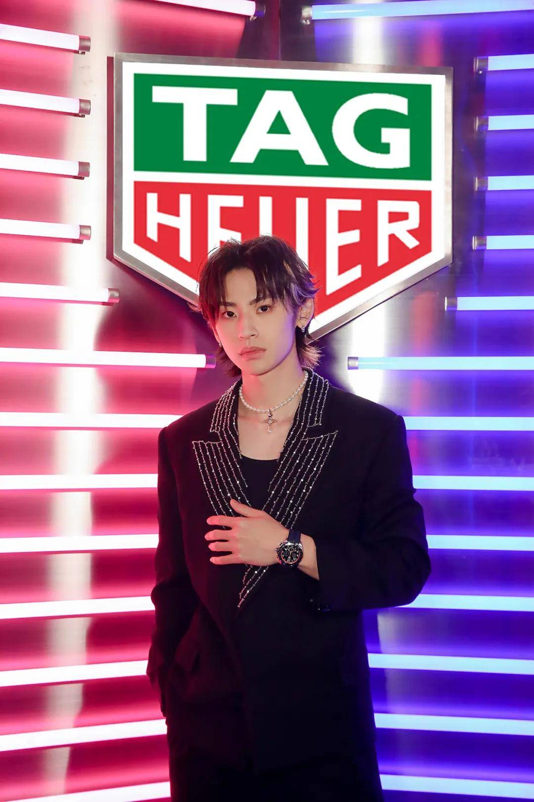 3月瑞表出口大幅下滑,2024"钟表与奇迹"圆满落幕,宝