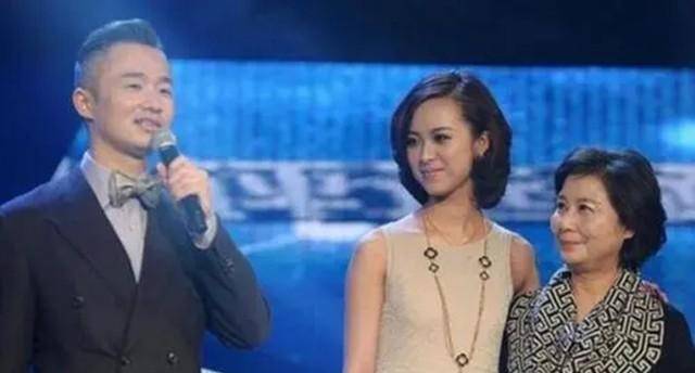 知名主持人程雷:身患肝炎娶小18岁娇妻,发病后妻子辞掉工作相陪