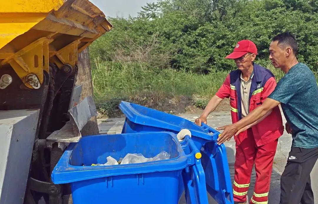 运城市城市管理局市容环卫中心持续推进盐湖周边环境治理