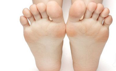 有一双"香港脚"怎么办?9点正确护理脚气!