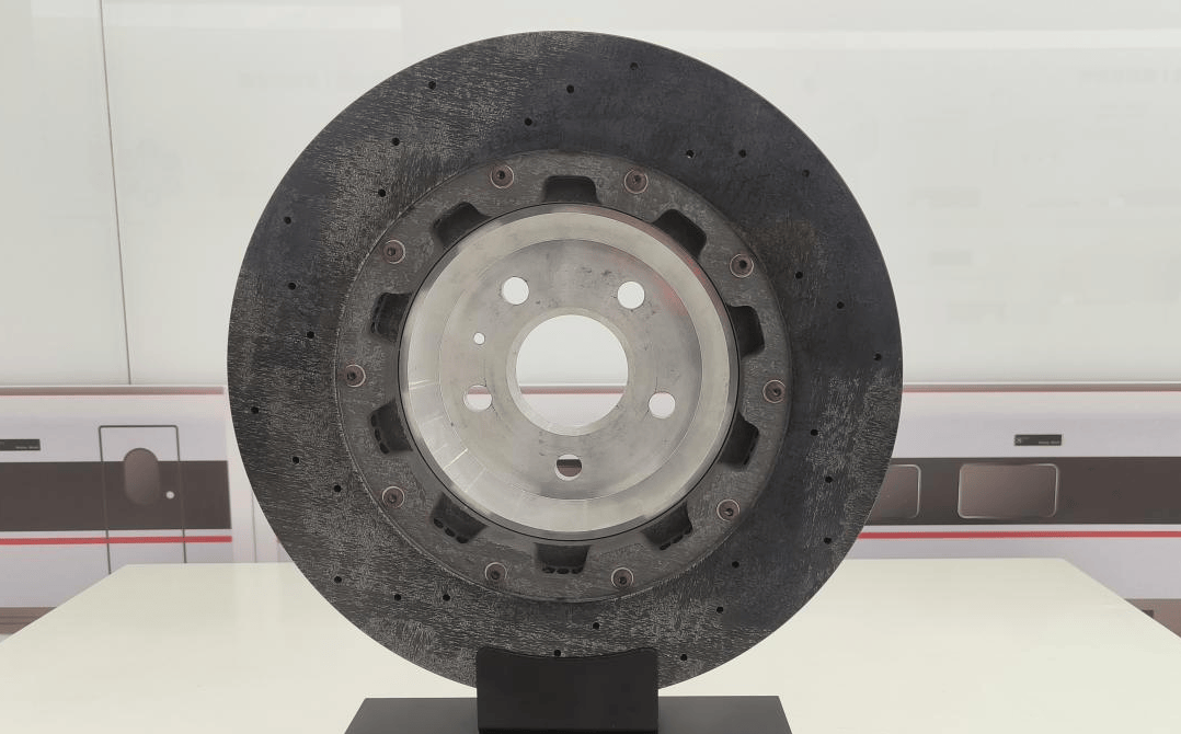 【碳陶刹车盘】新能源汽车的下一个风口