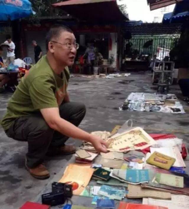 辞职打工赚20亿,家财散尽建50多座抗战博物馆_樊建川_工作_宜宾市