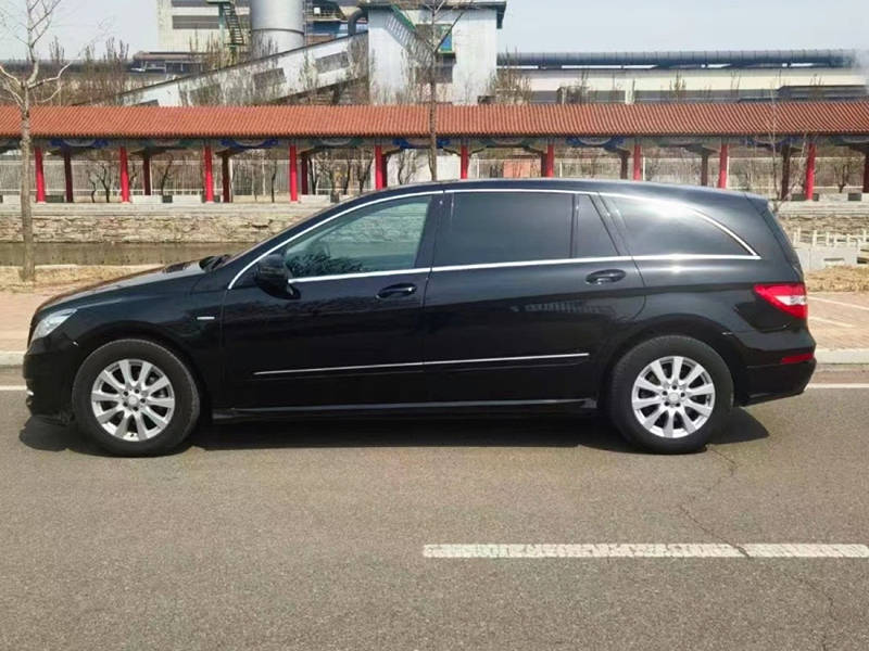 奔驰r320 3.0t艾森ecu升级:动力更激进加速顺畅无迟滞提速明显变快!